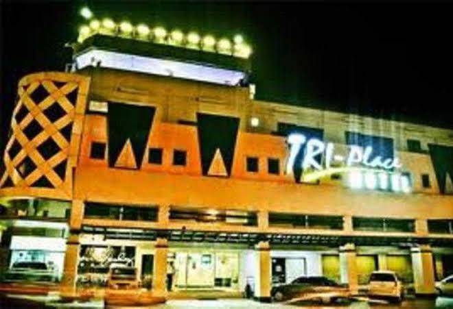 Triplace hotel