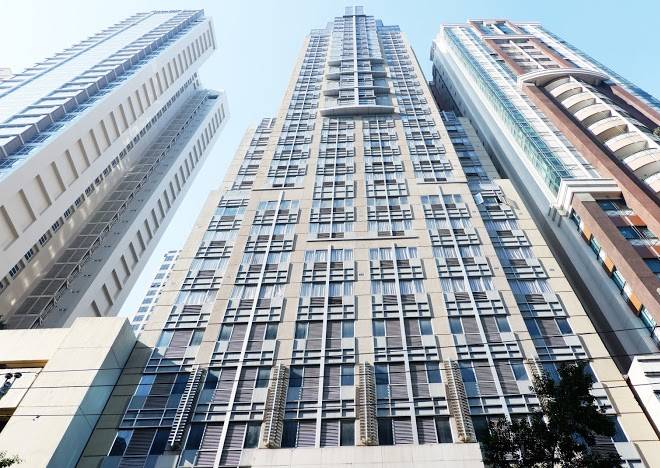Valero grand suites by swiss belhotel makati