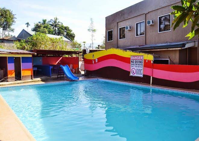 Waterpool microhotel
