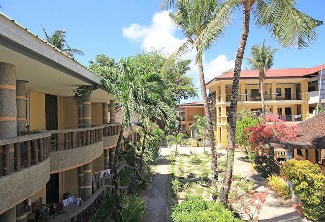 Bamboo beach resort & restaurant
