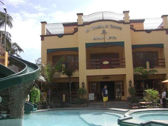 Boracay Travelodge Beach Resort Image