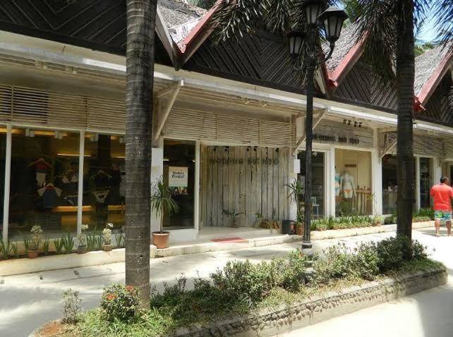 La Plage De Boracay Resort Image