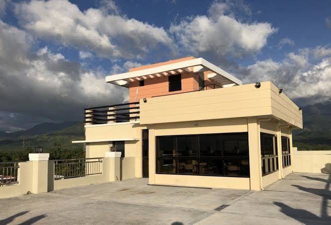Godo's hotel and restaurant