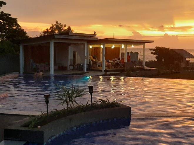 Vistapaloma beach resort