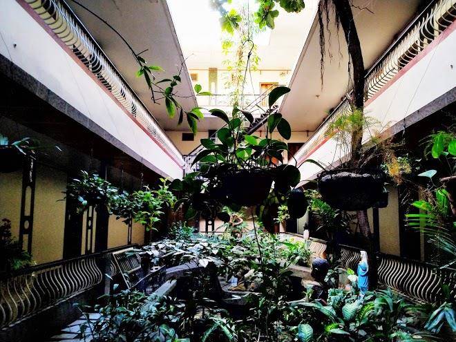 River Queen Hotel Image