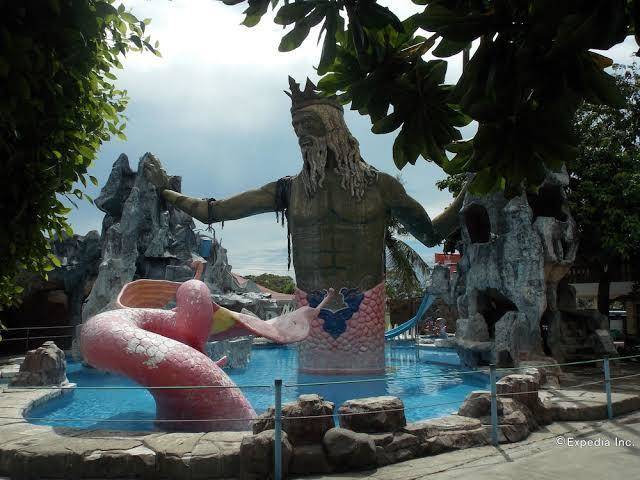 Caribbean waterpark & resotel