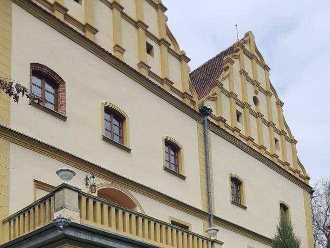 Zamek czerna