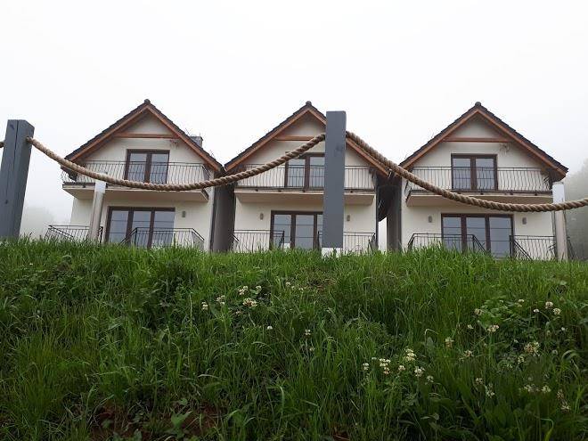 Domki Na Skale Image