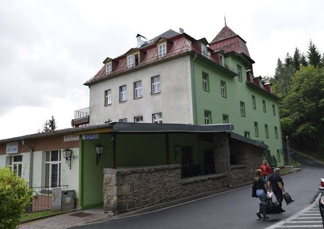Lesny zamek