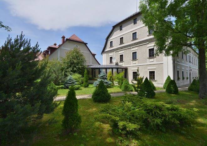 Centrum Szkoleniowo Edukacyjne Parku Narodowego Gor Stolowych Image