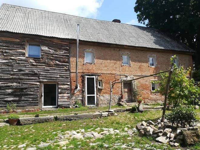 Siedlisko pod jaworem