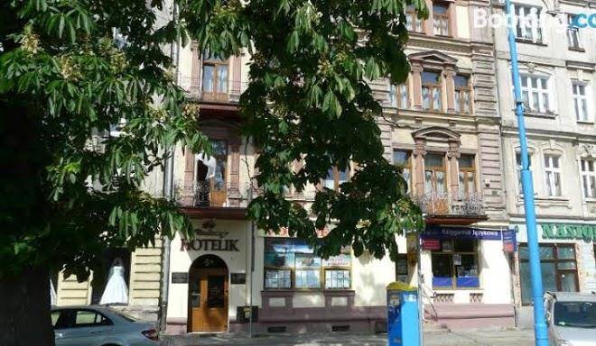 Hotelik parkowy