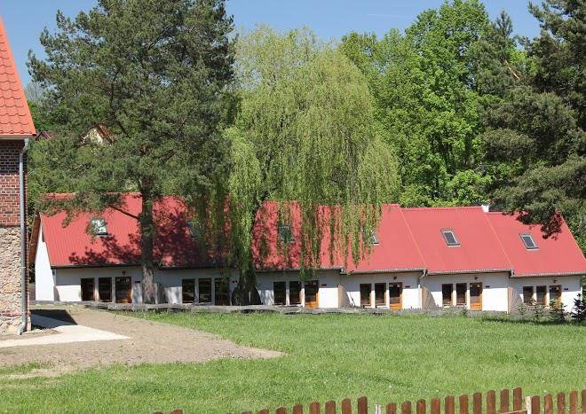 Domki nad jeziorem zlotnickim