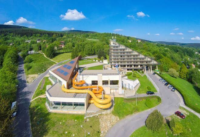 Interferie aquapark sport hotel malachit w swieradowie zdroju