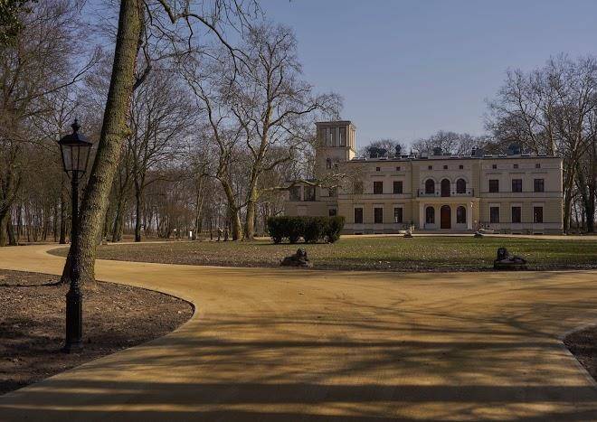 Palac wierzbiczany