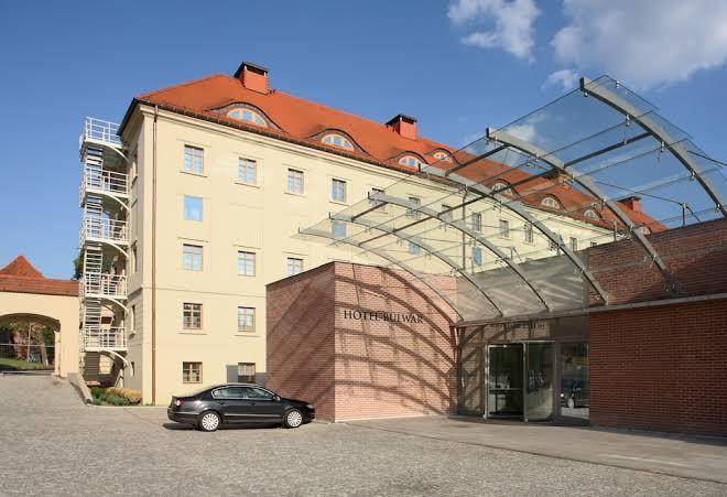 Hotel bulwar