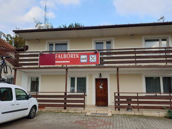 Restauracja i noclegi falborek