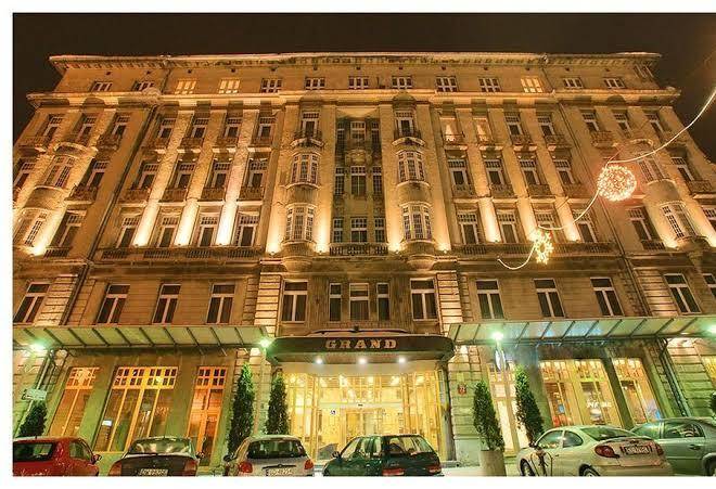 Hotel grand