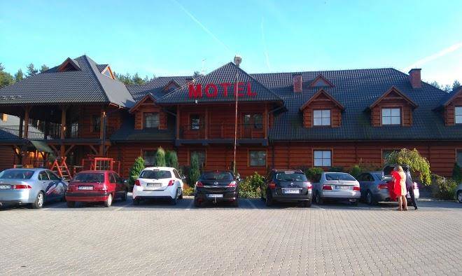 Motel oberza knieja