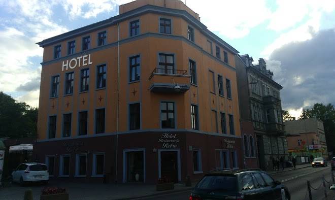 Restauracja & hotel retro