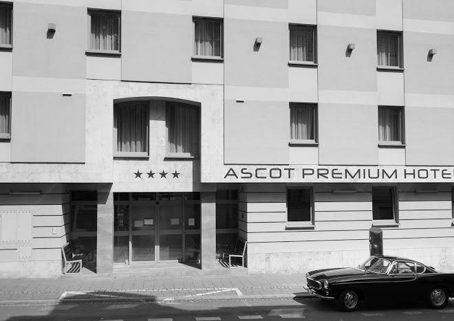 Ascot hotel