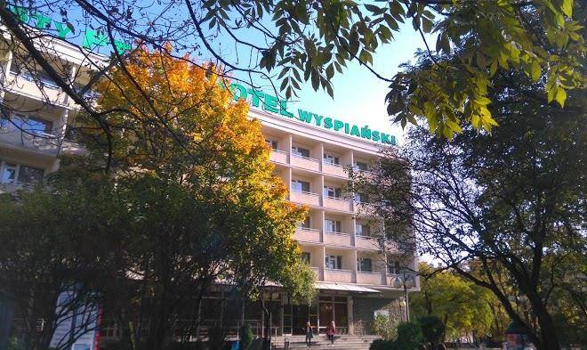 Hotel wyspianski hotel i parking w centrum krakowa