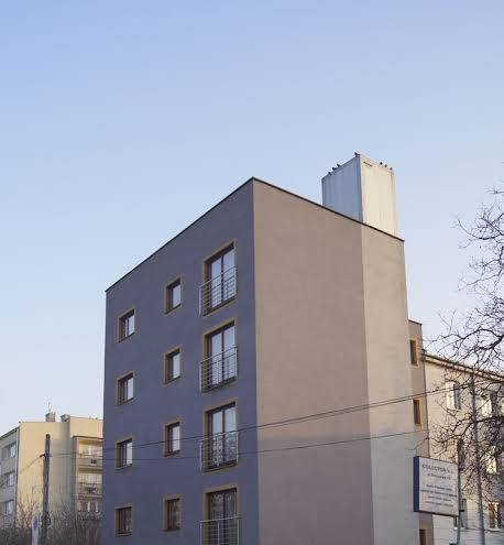Plushotel