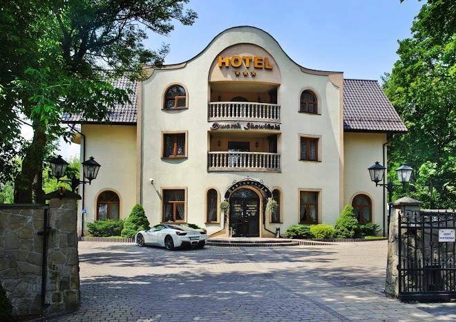 Hotel dworek skawinski