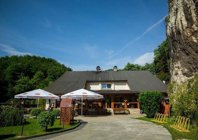 Zajazd wernyhora restauracja & noclegi