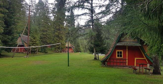 Osrodek wczasowy nad potokiem