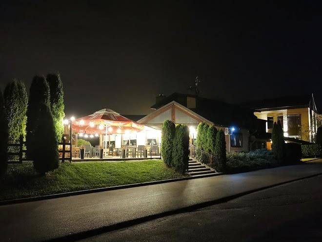 Zajazd pod sloncem