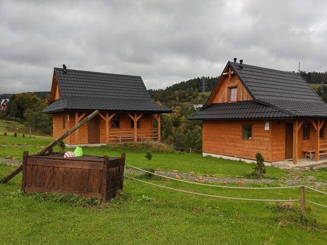 Chatki Niwki U Zboja Image