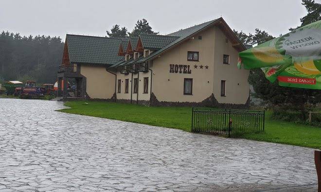 Hotel Rancho Lot Image