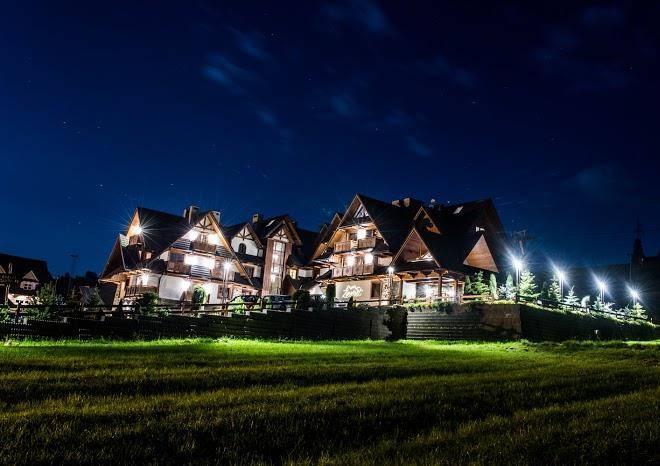 Hotel zawrat ski resort & spa