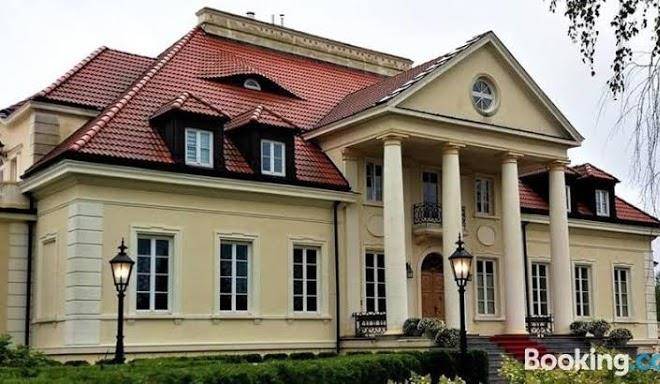 Dwor Polski Osieczek Image