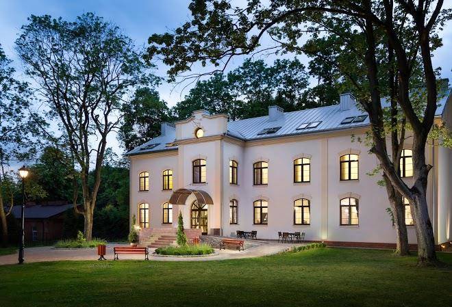 Modlin palace
