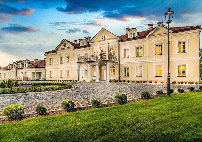 Hotel sobienie krolewskie