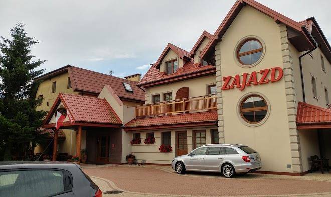 Zajazd na krolewskiej w cekanowie