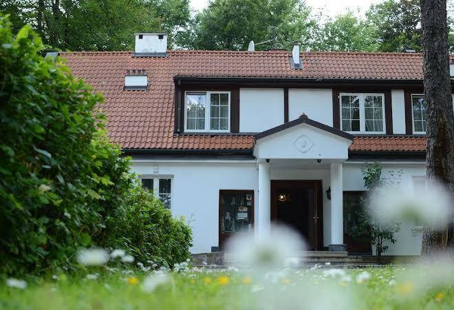 Dedek park obiekt hotelowo eventowo konferencyjny