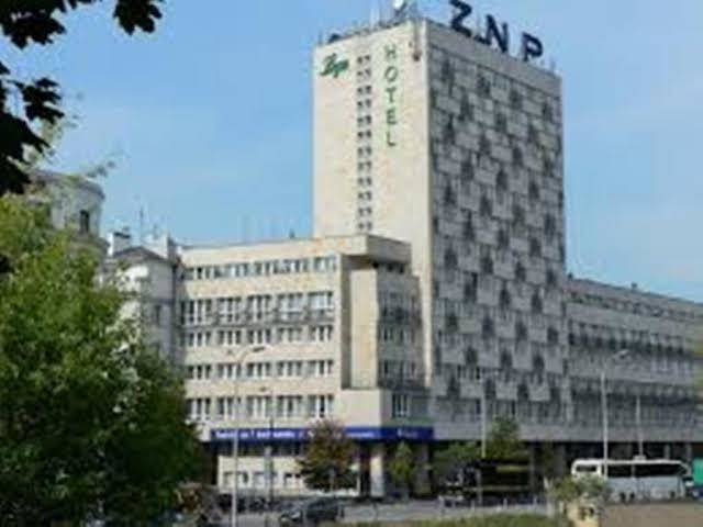 Hotel logos warszawa