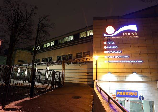 Indoor swimming pool sports and recreation