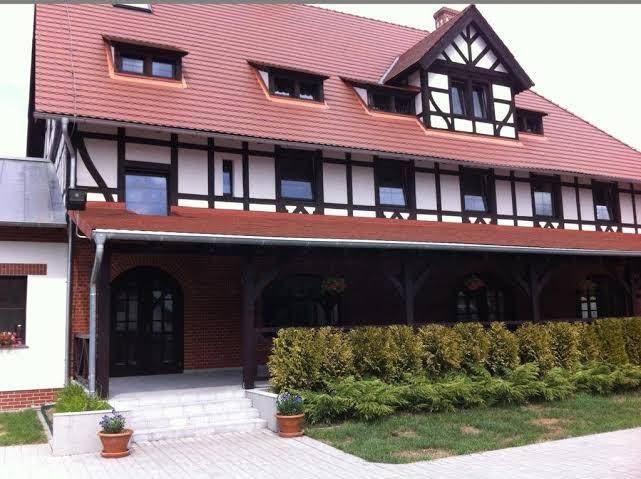 Hotel i restauracja dworska elektrownia slawiecice