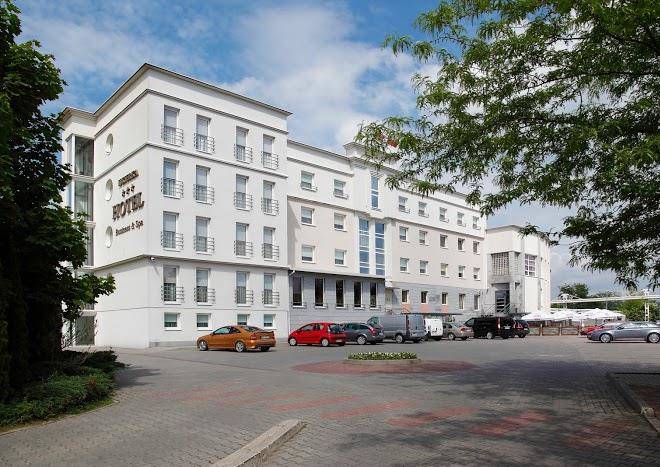 Hotel iskierka business & spa