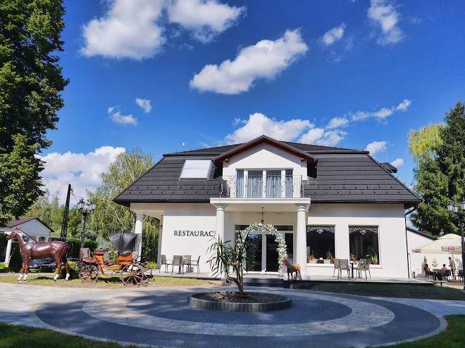 Hotel przemysl dwor wapowce