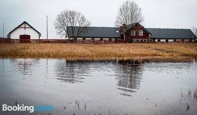 Stajnia Zamczysk Image