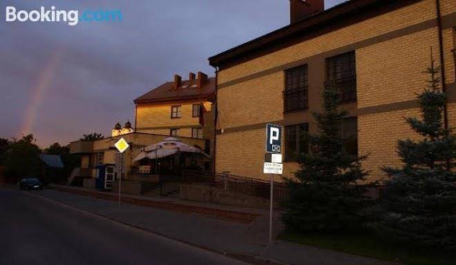 Dom litewski pokoje goscinne noclegi
