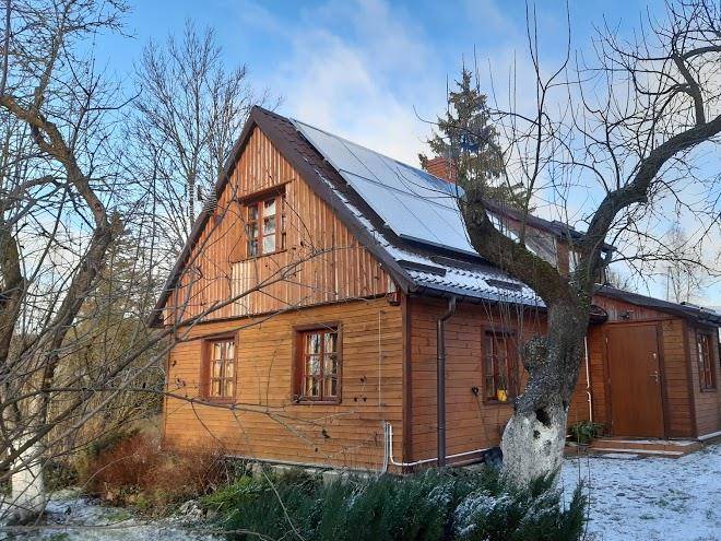 Dom Pod Jablonkami Image