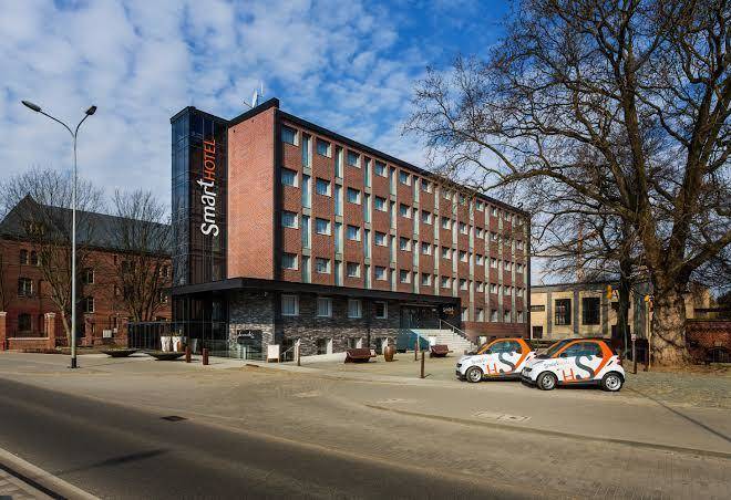 Smart hotel