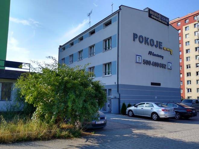 Pokoje w kamienicy