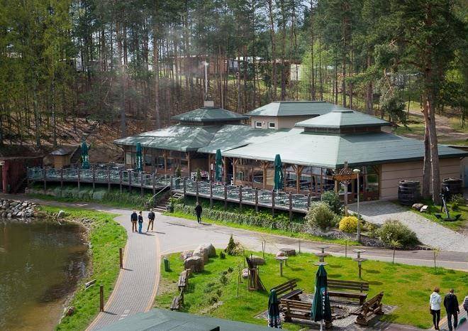 Restauracja Tawerna Szarlota Image